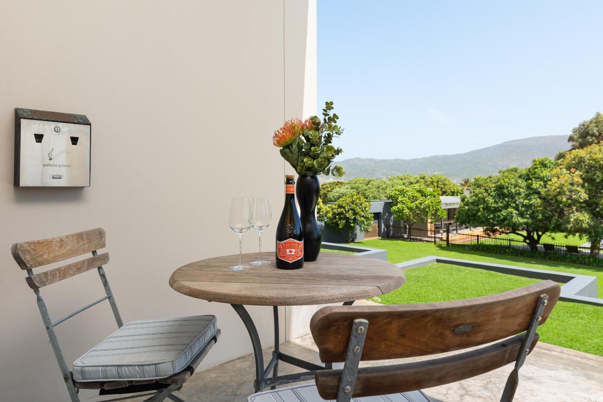 Sunset Splendour Guesthouse Noordhoek Exterior foto