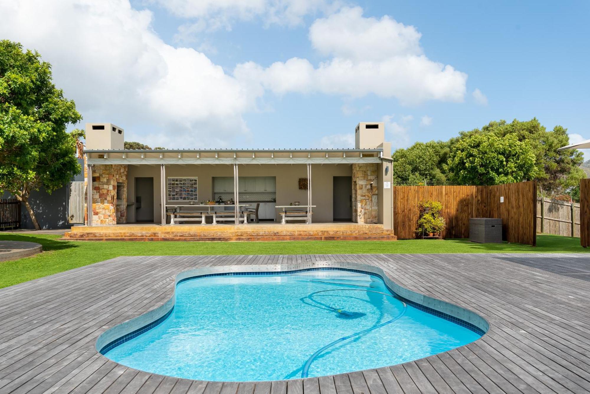 Sunset Splendour Guesthouse Noordhoek Exterior foto