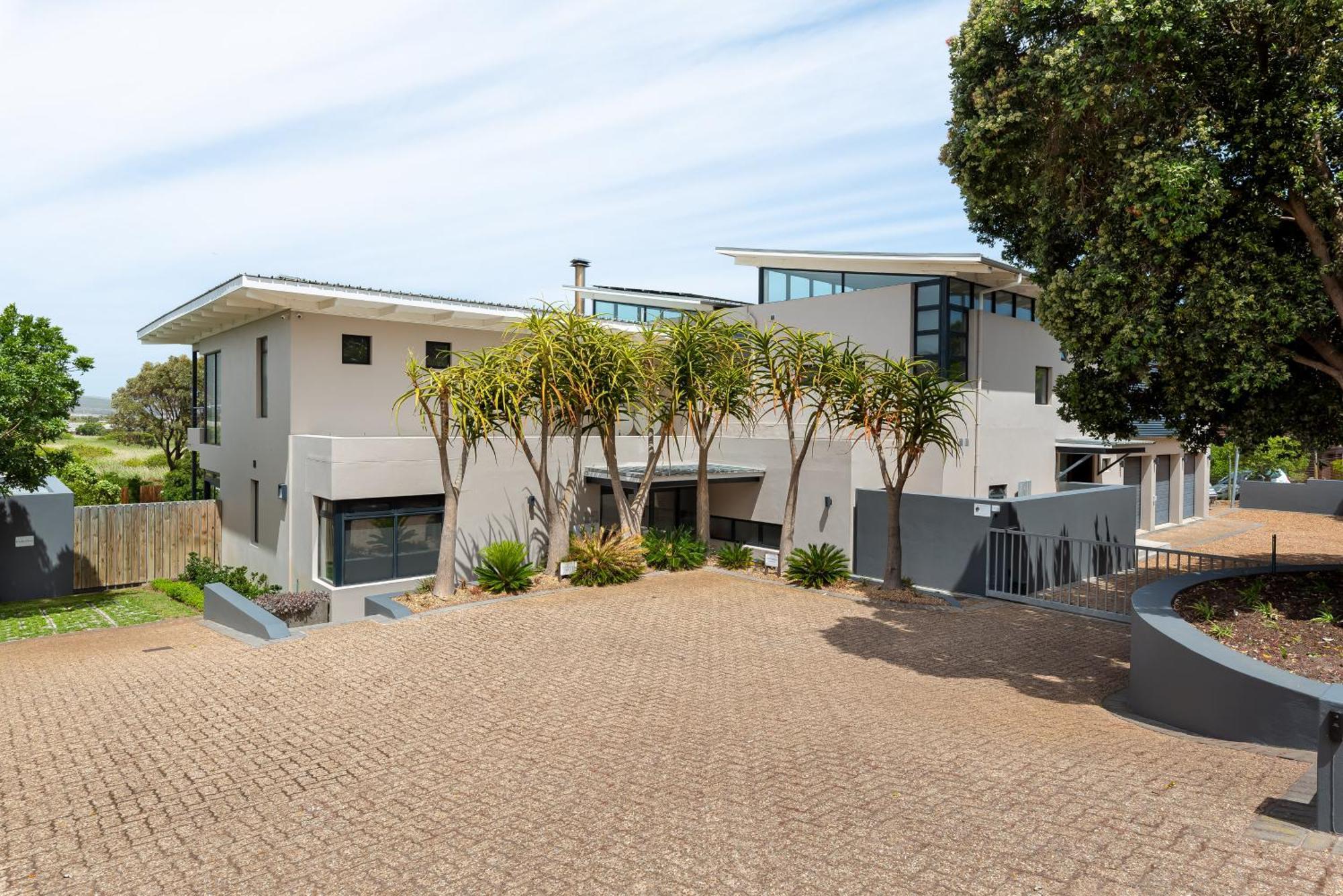 Sunset Splendour Guesthouse Noordhoek Exterior foto